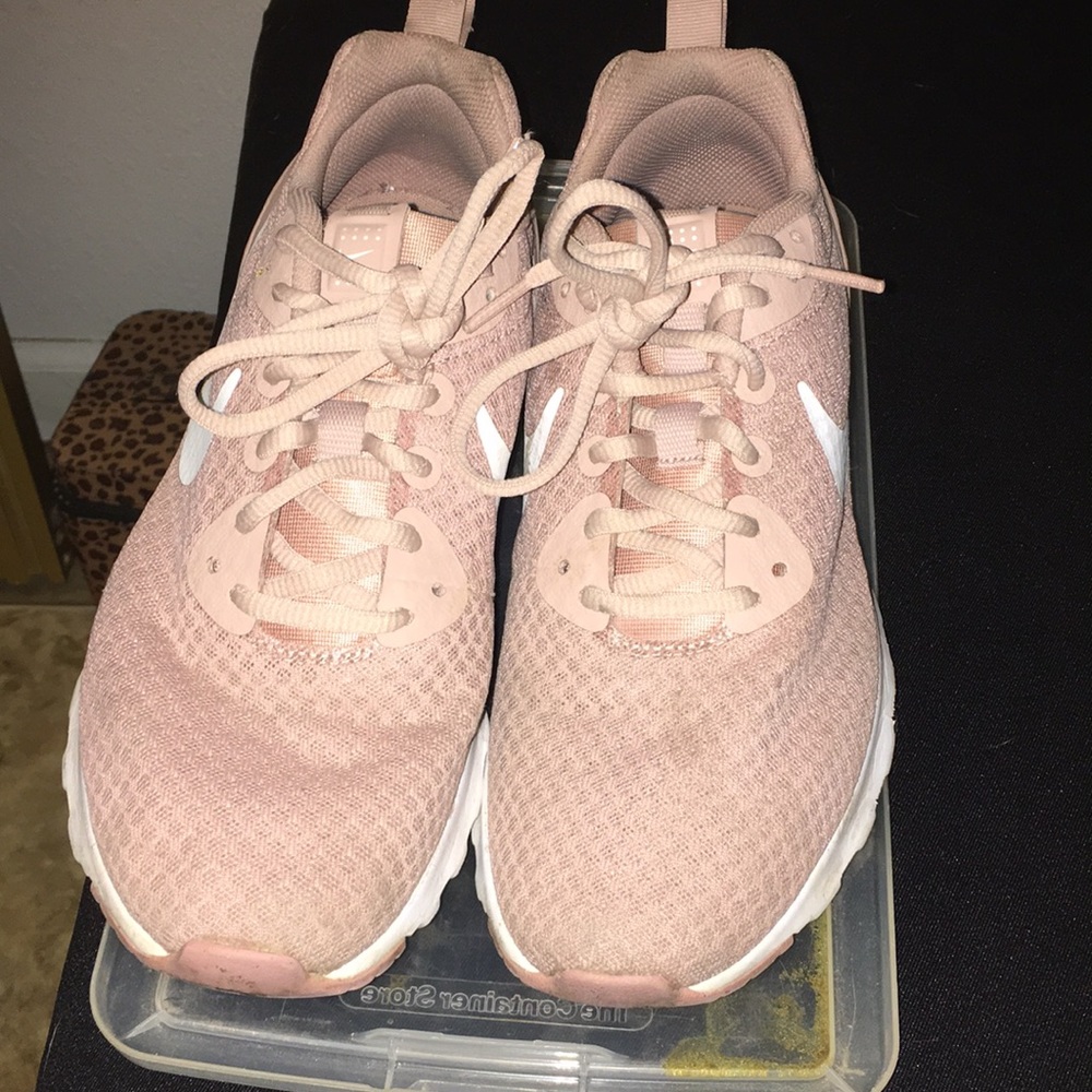Women shoes